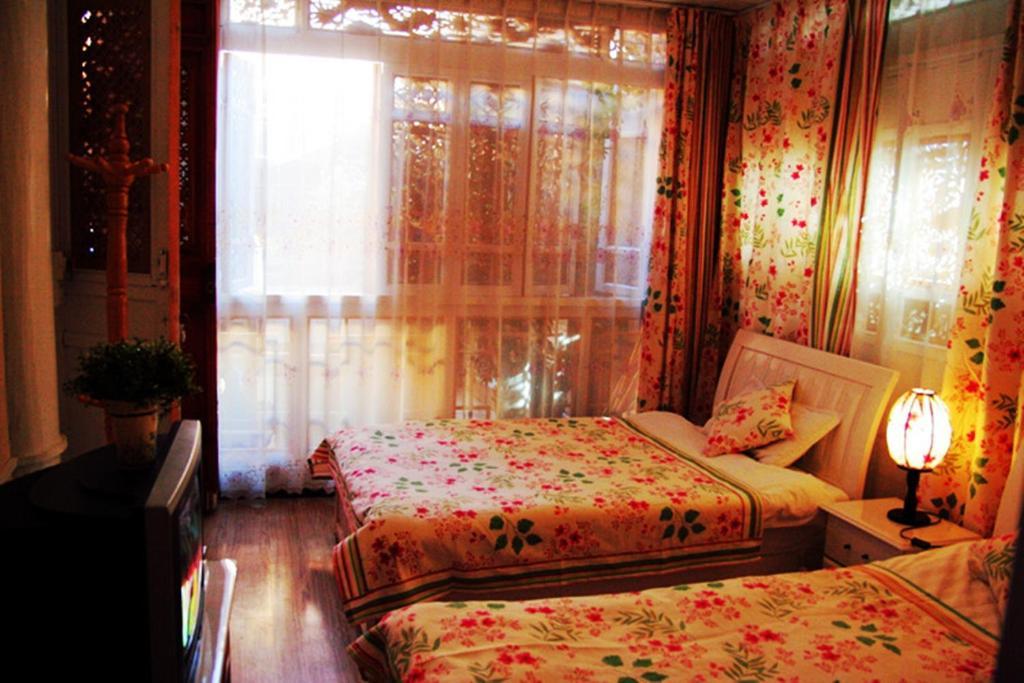 Yunxi Inn Lijiang  Luaran gambar